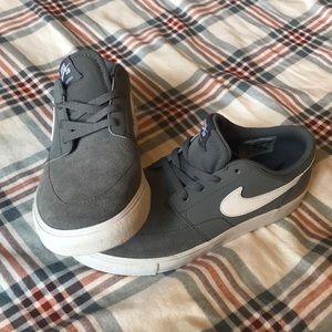 Nike SB shoes- youth size 3.5/ women’s size 5.5
